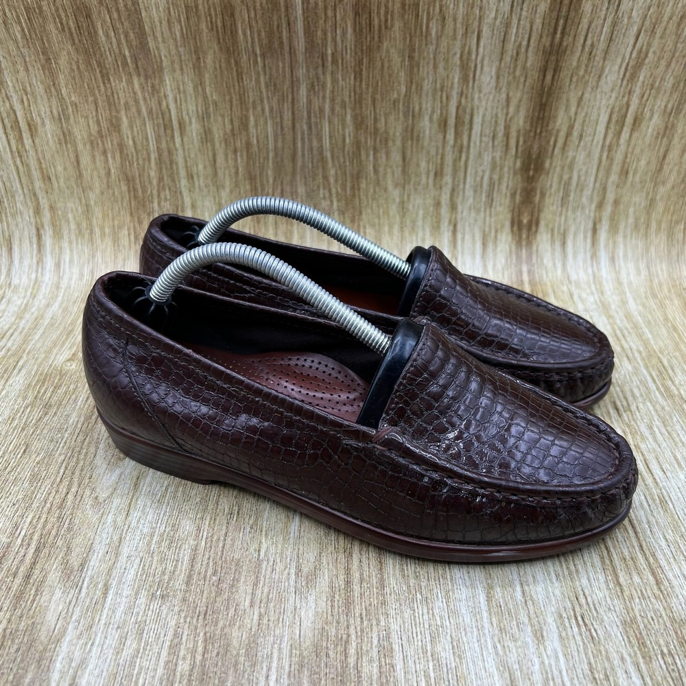 SAS Simplify Slip On Loafer Women's 7 W Dark Brown Croc Embossed Leather Tripad